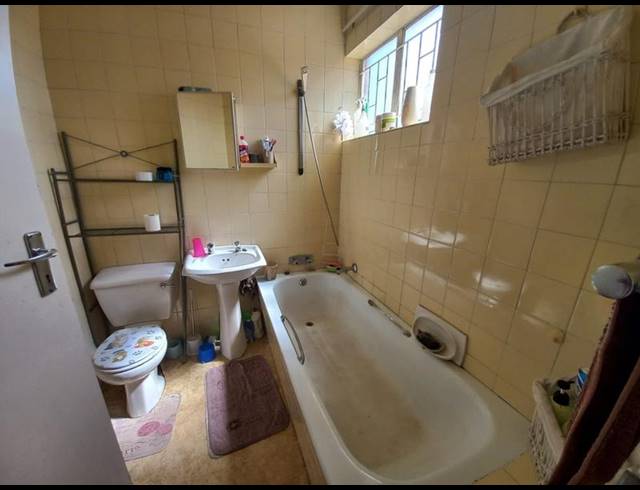 3 BEDROOM TOWNHOUSE FOR SALE IN SASOLBURG CENTRAL